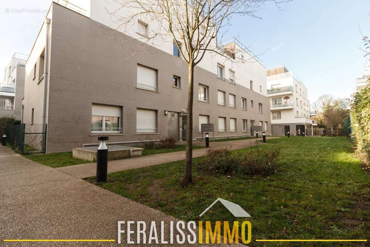 Appartement à ERAGNY