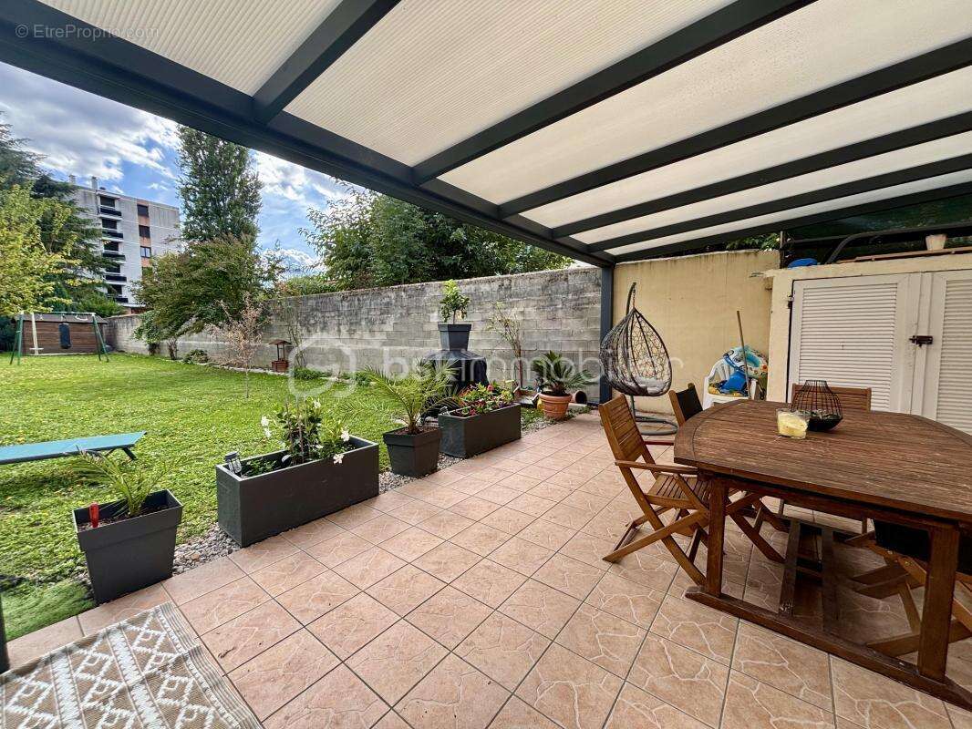 Maison à SEYSSINET-PARISET