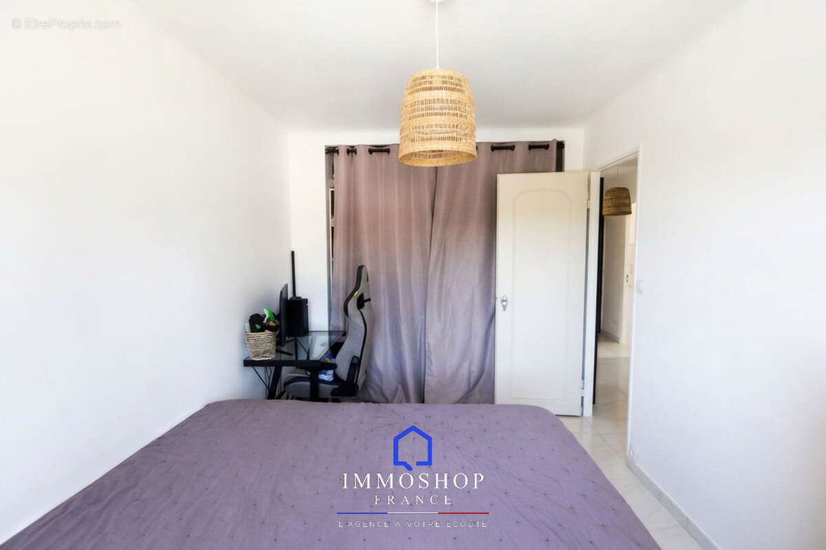 Appartement T4 74m2 - Saint-Julien 13012 - photo 10