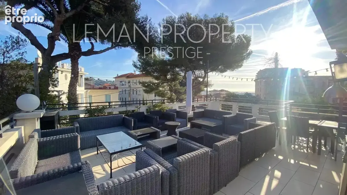 Cannes stanislas - villa de 140 m2 - solarium - piscine - photo 13