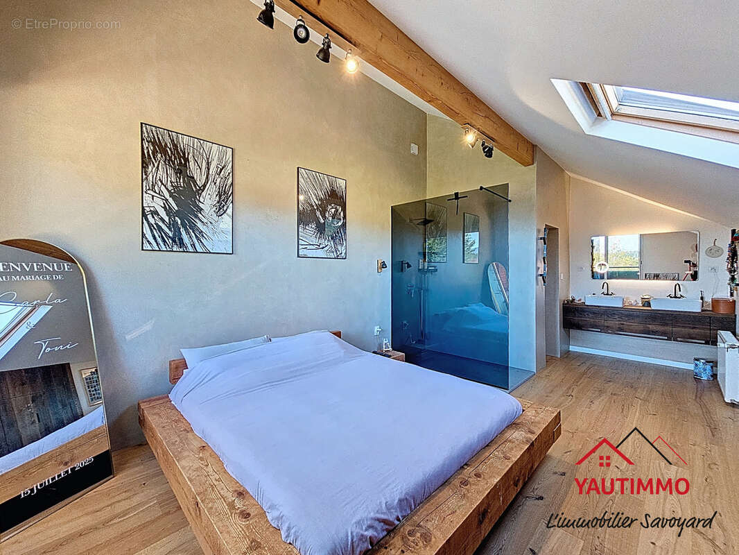 Maison à CRANVES-SALES