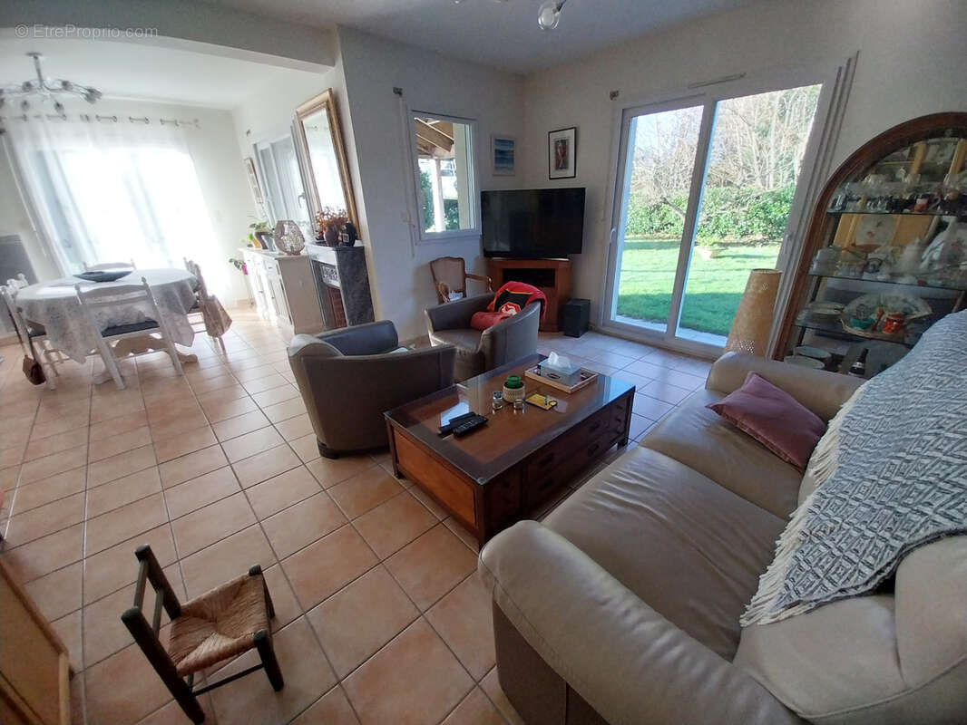 Maison à PLONEOUR-LANVERN