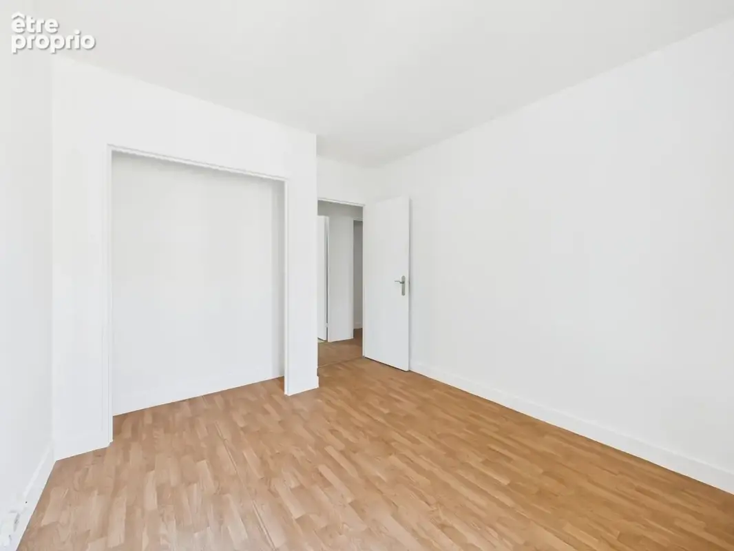 Saint-cyr-l’école – 3 pièces 62,95 m² – loggia – parking – cave - photo 6
