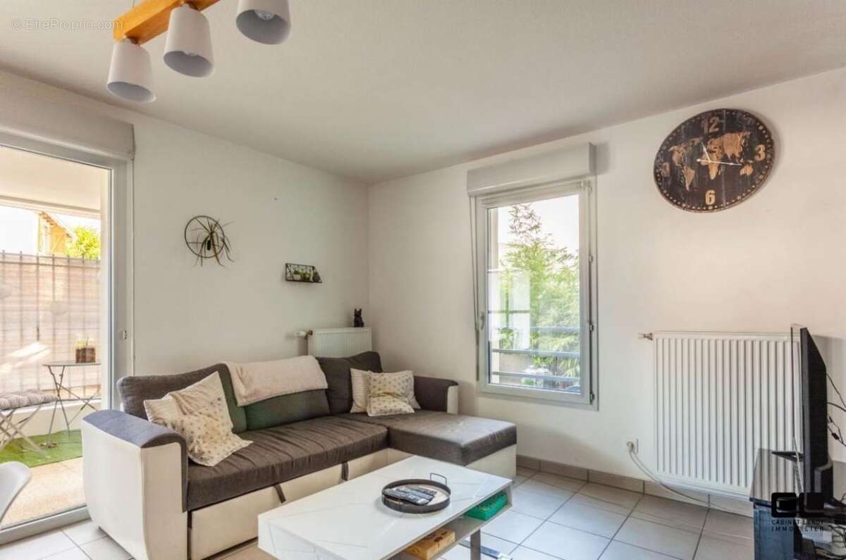 Appartement à RILLIEUX-LA-PAPE