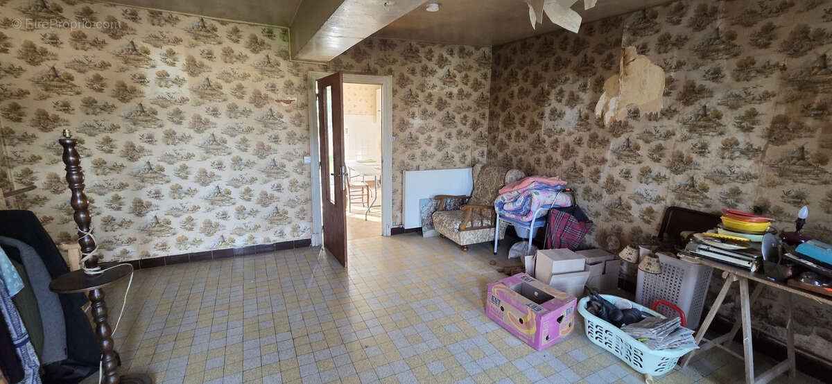 Maison à CORVOL-L'ORGUEILLEUX