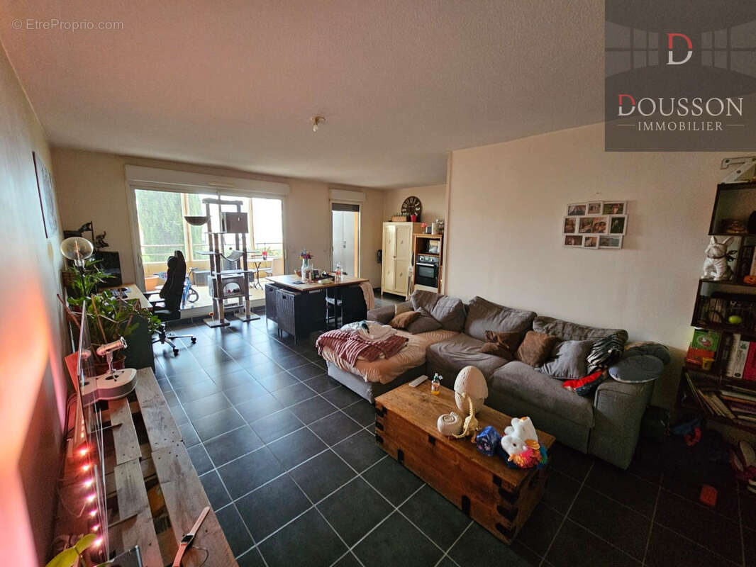Appartement à UZES