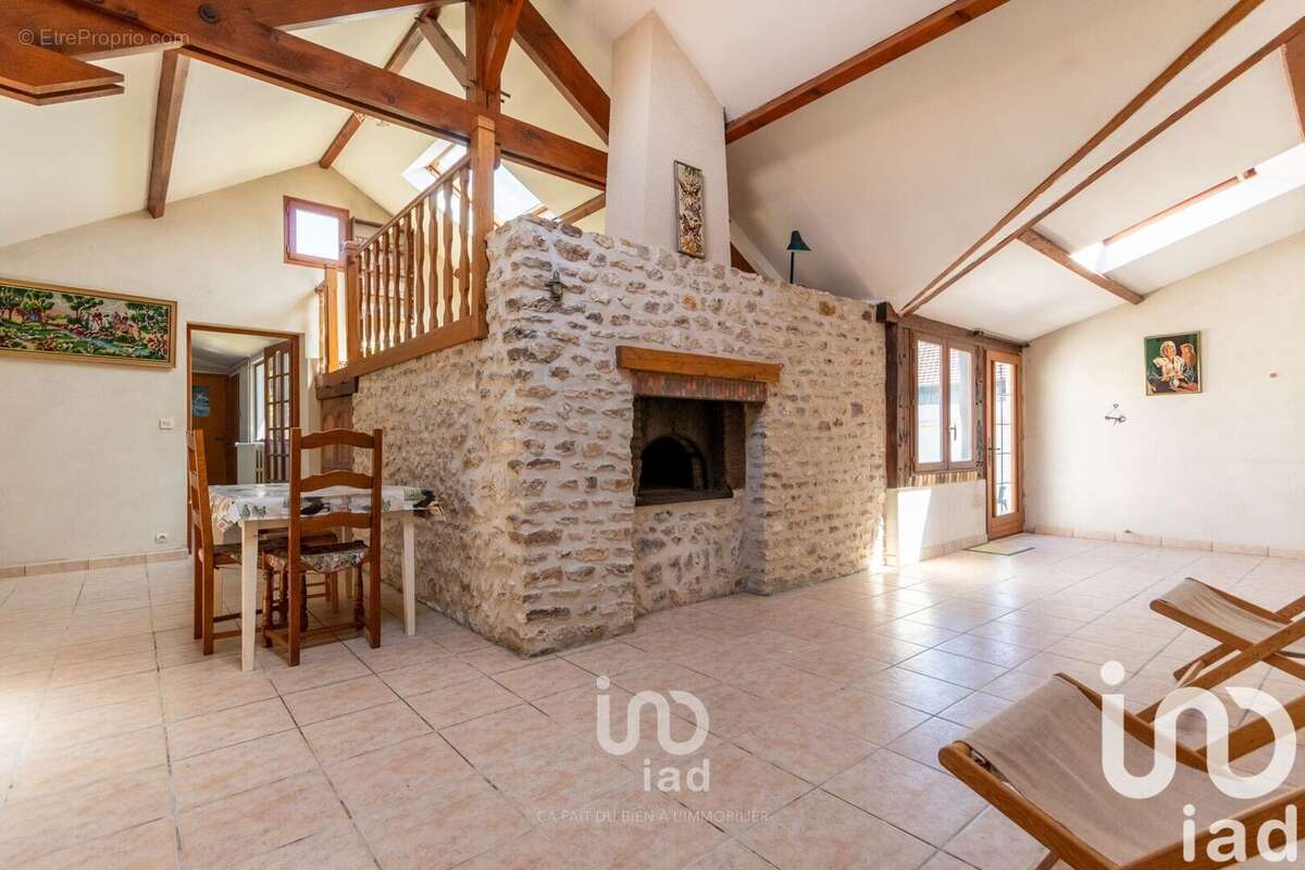 Photo 2 - Maison à GARANCIERES