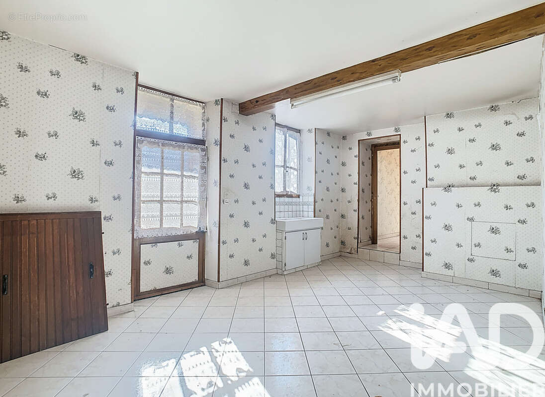 Maison 99 m² à Pleurs  - photo 2