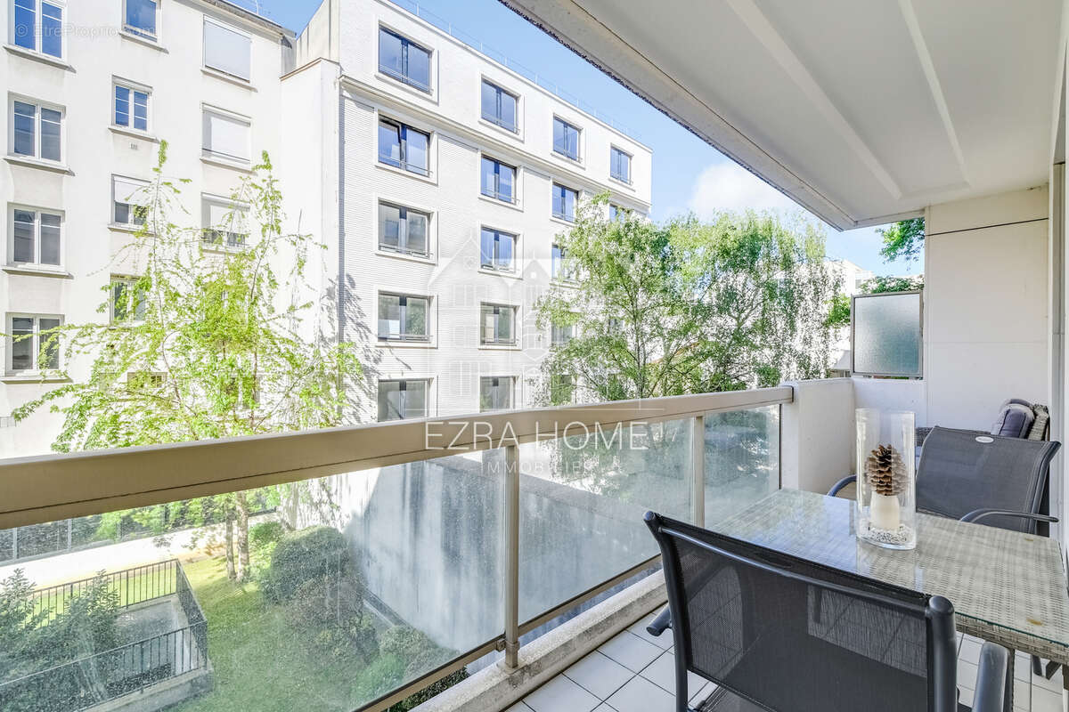 Appartement à LEVALLOIS-PERRET