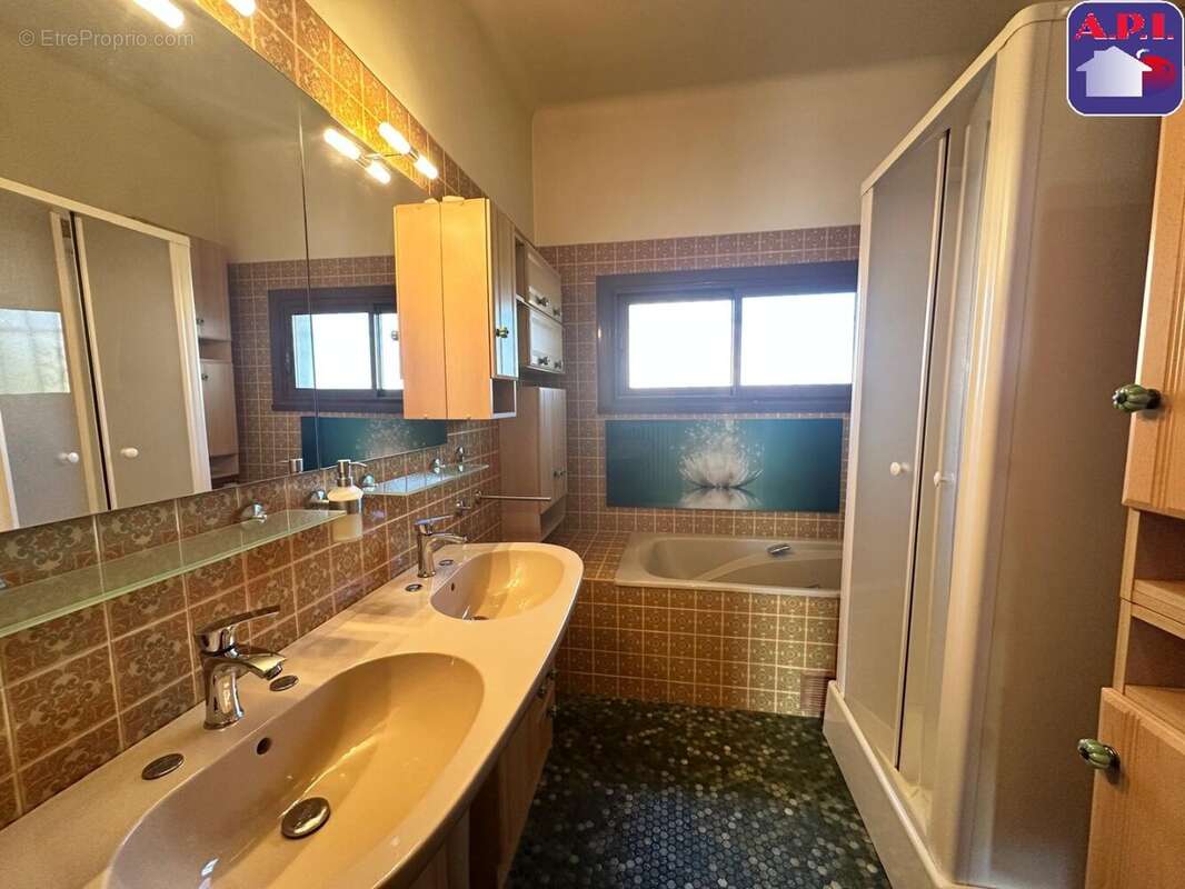 Maison à LORP-SENTARAILLE