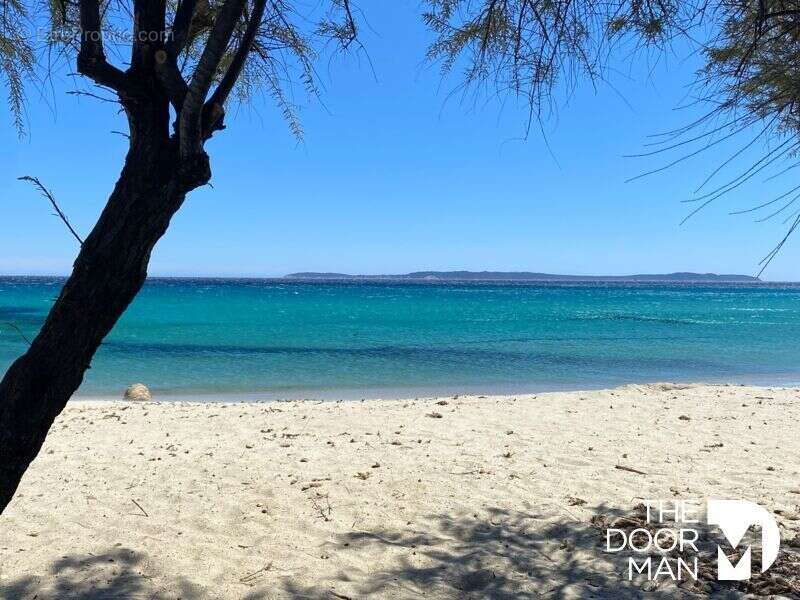 Commerce à LE LAVANDOU