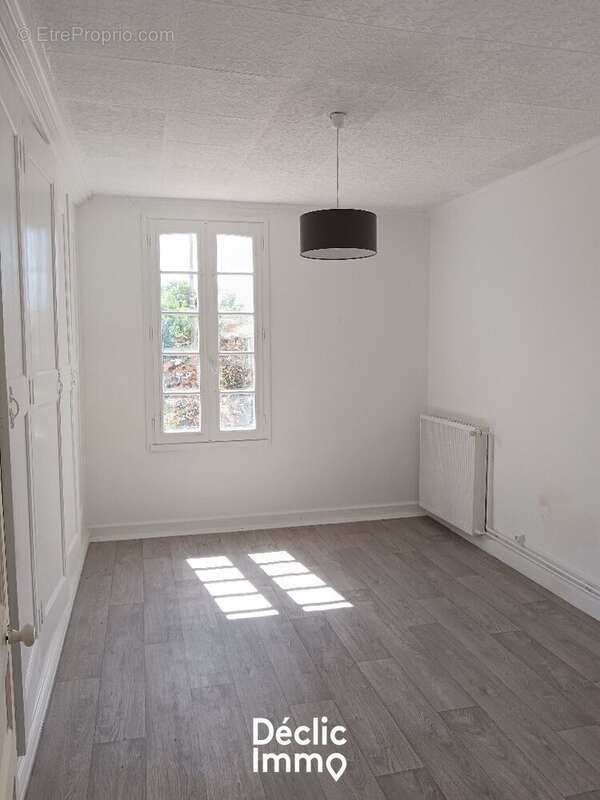 Ensemble immobilier - maison et longere - photo 9