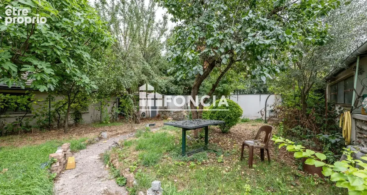 Immeuble de rapport – 9 logements – 300m² carrez - terrain de 710 m² – fort potentiel - photo 2