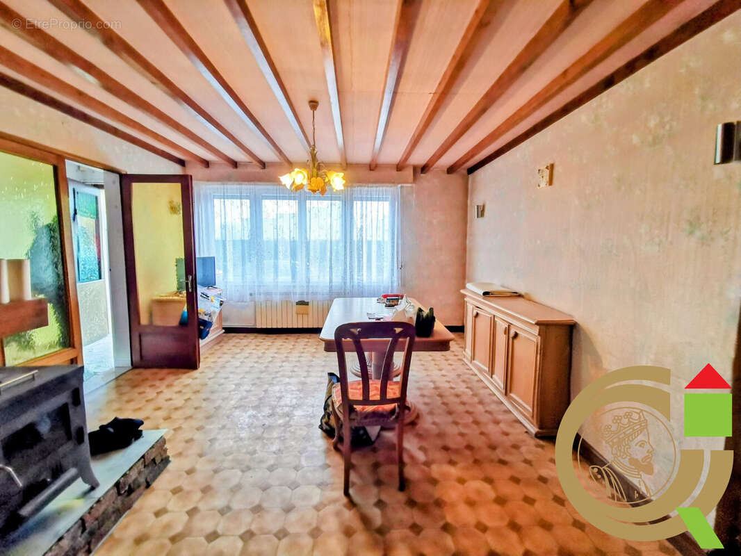 Maison à MARCONNELLE
