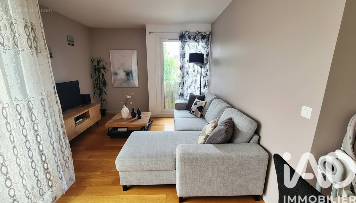 Photo 1 - Appartement à L'HAY-LES-ROSES
