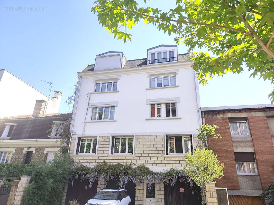 Appartement à ISSY-LES-MOULINEAUX