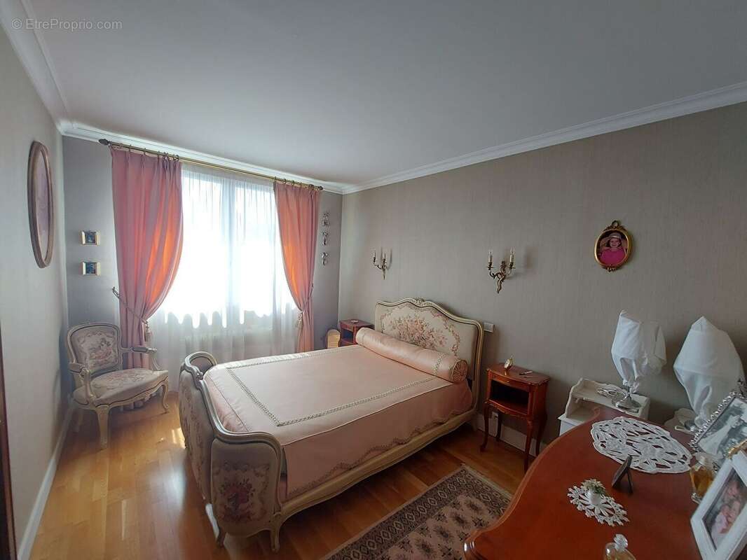 Appartement à MANTES-LA-JOLIE