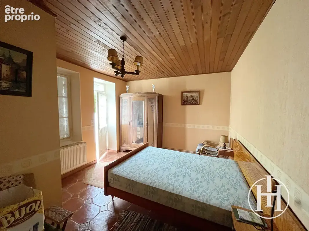 Maison Ainay-le-Chateau - photo 5