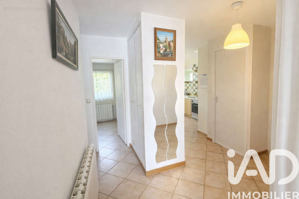 Photo 2 - Appartement à CHILLY-MAZARIN