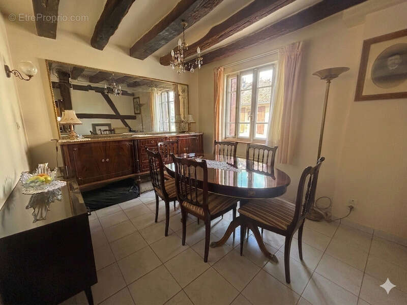 Maison à SAINT-PRIVE