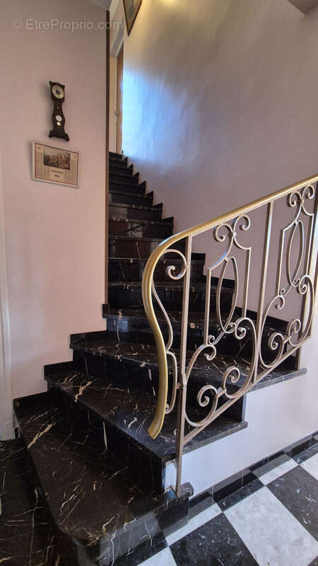 Maison à LAMALOU-LES-BAINS