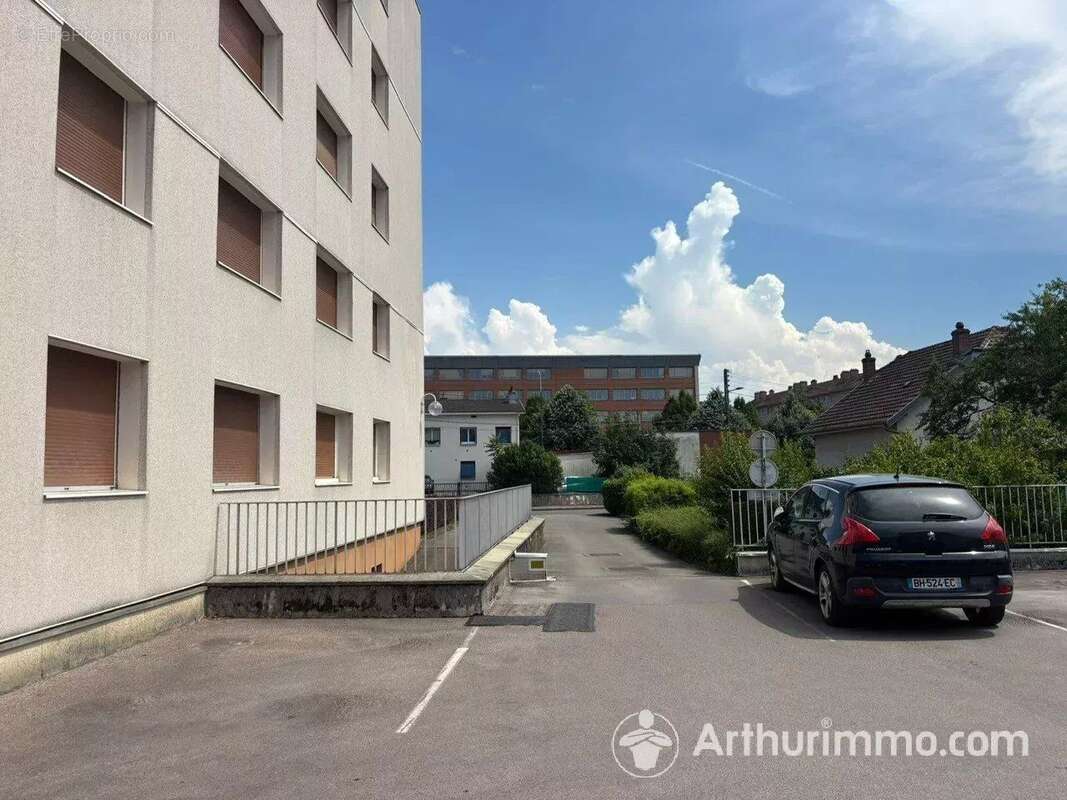 Vente Parking-box Besancon(25000) 13 900ï¿œ - photo 4