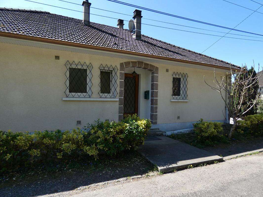 Maison sur les hauteurs de Tulle vue dégagée - au calme - photo 4