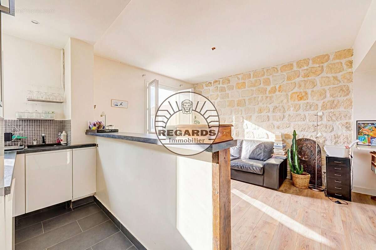 Appartement à MONTROUGE