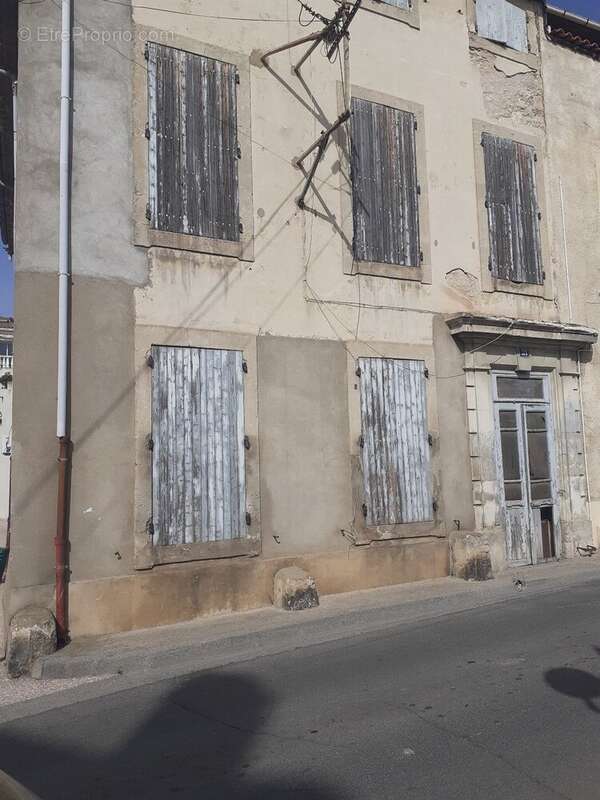 Maison à NISSAN-LEZ-ENSERUNE