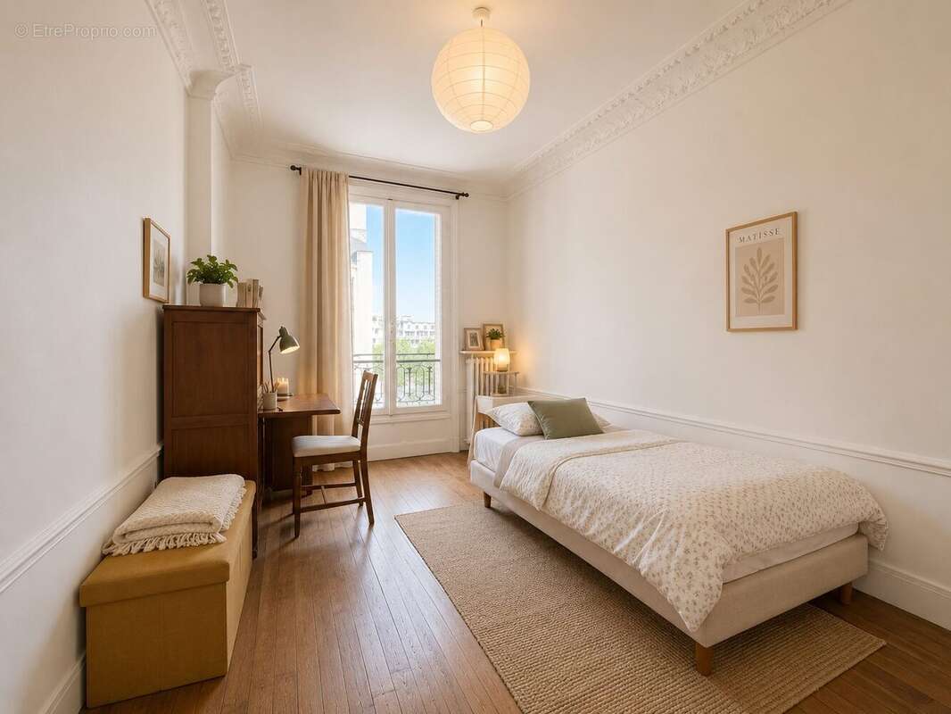 Appartement à PARIS-7E