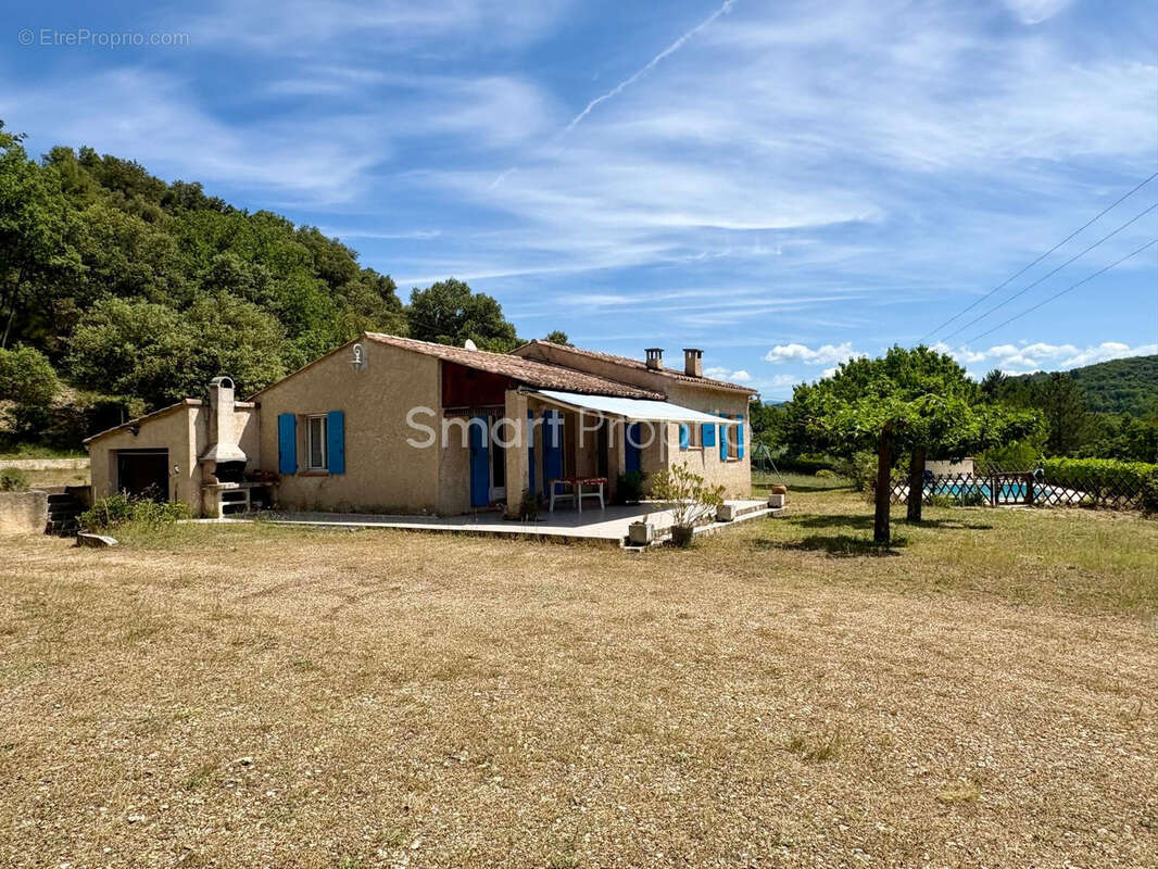 Maison à ALLEMAGNE-EN-PROVENCE
