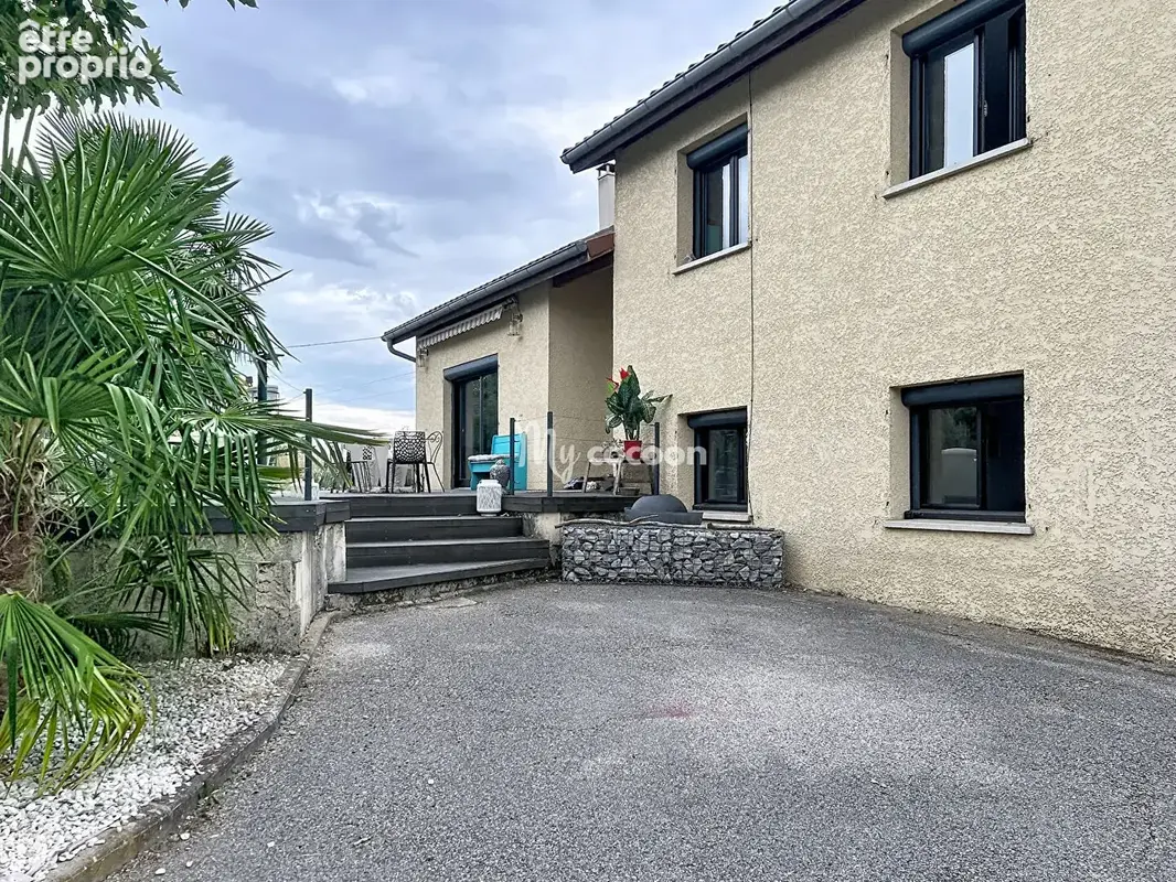 Maison - T5 - 172 m² - photo 14