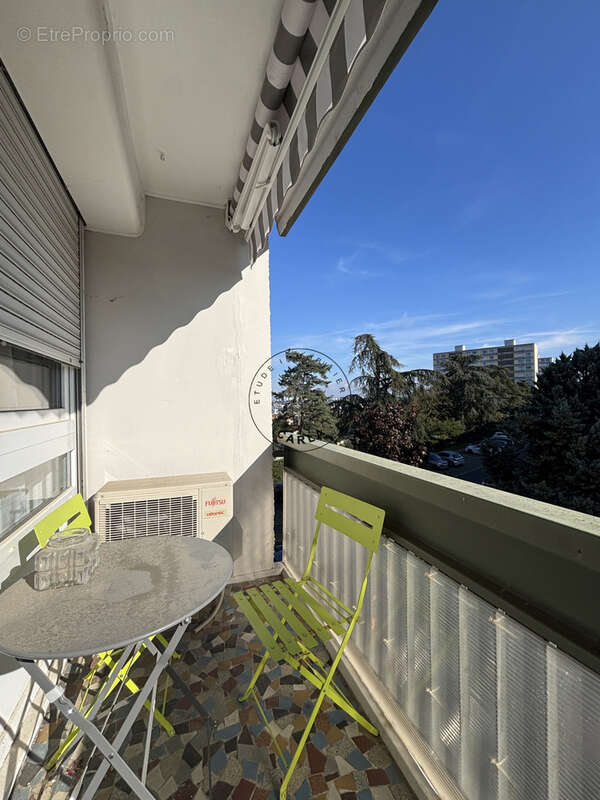 Appartement à OULLINS