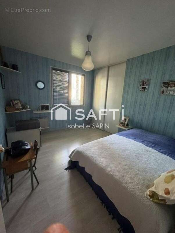 Maison 163 m² à Quincay  - photo 4