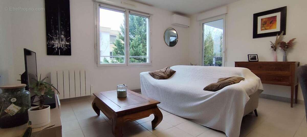 Tassin La Demi Lune Magnifique appartement 4 pièces de 87 m2 avec terrasse 13m2 - photo 12