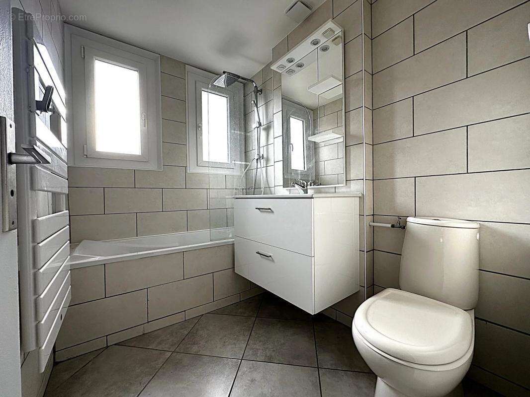 Appartement à CLUSES