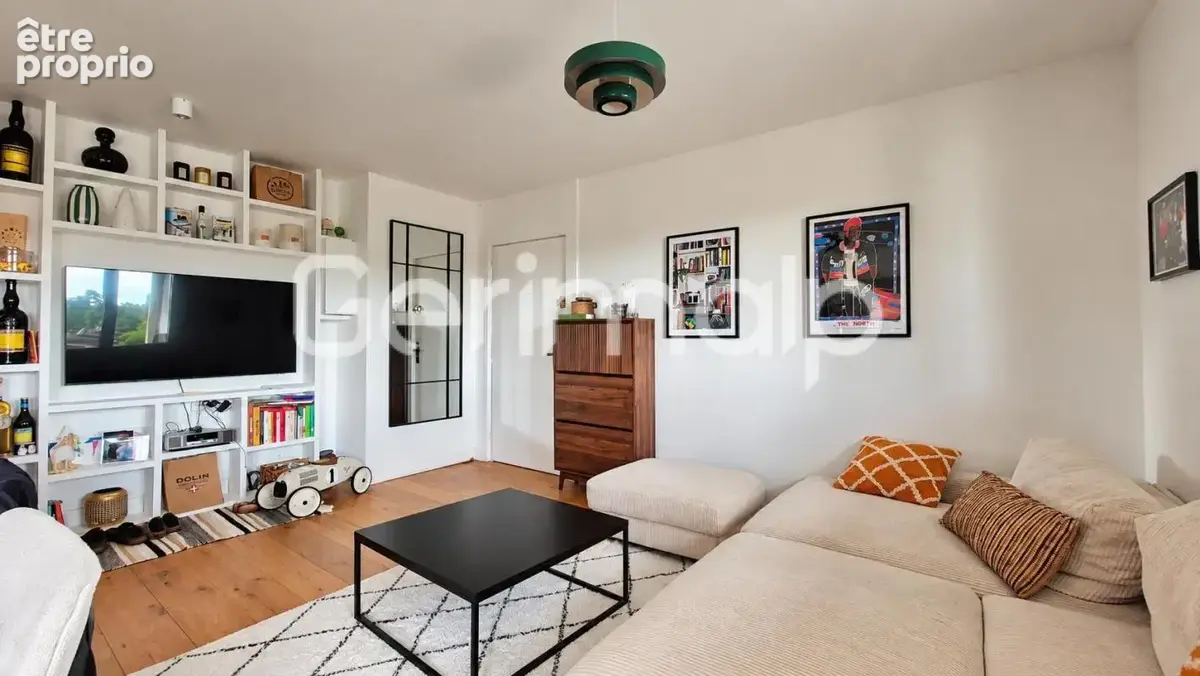 Vente - Appartement - 2 pièces + cuisine - 47,25 m² - 279 000 € - photo 4