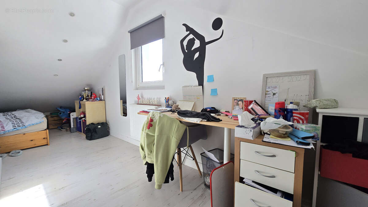 Maison à SAINT-REMY-LES-CHEVREUSE