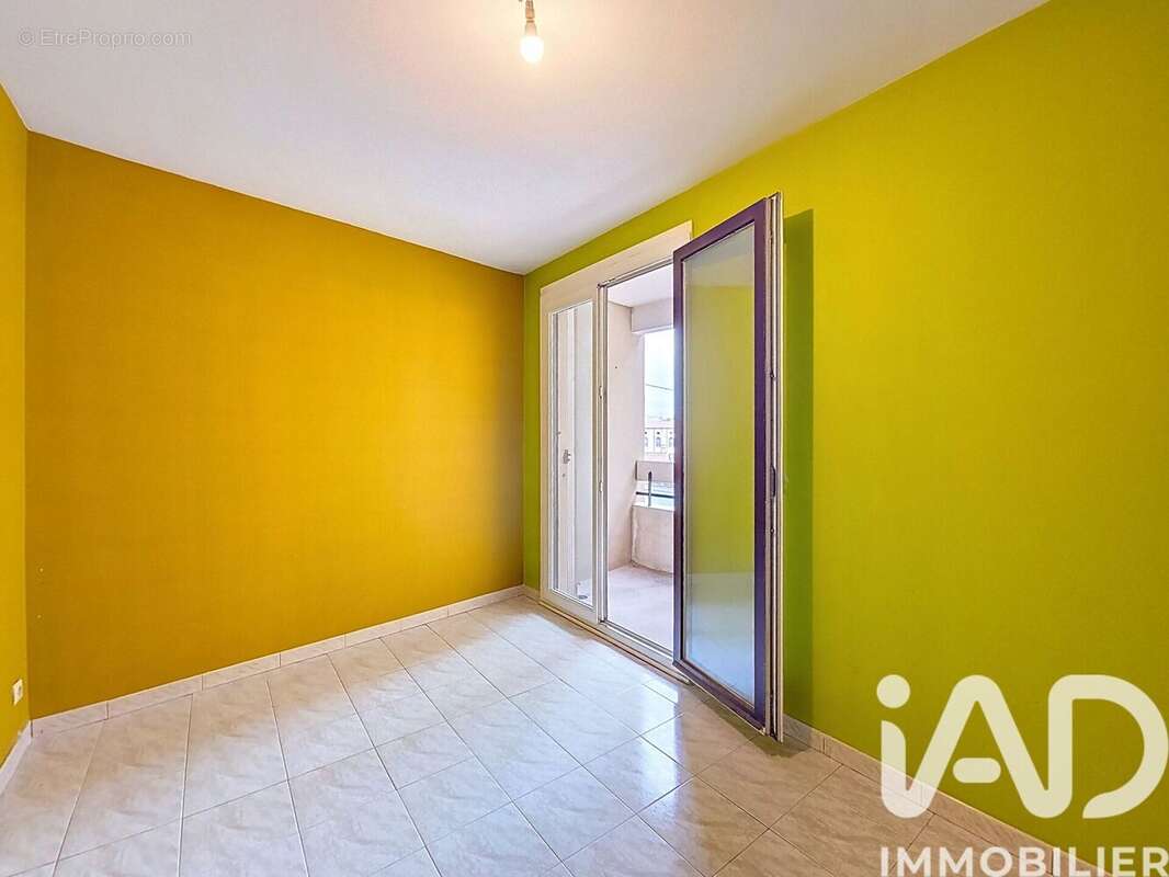 Photo 8 - Appartement à MARSEILLE-4E