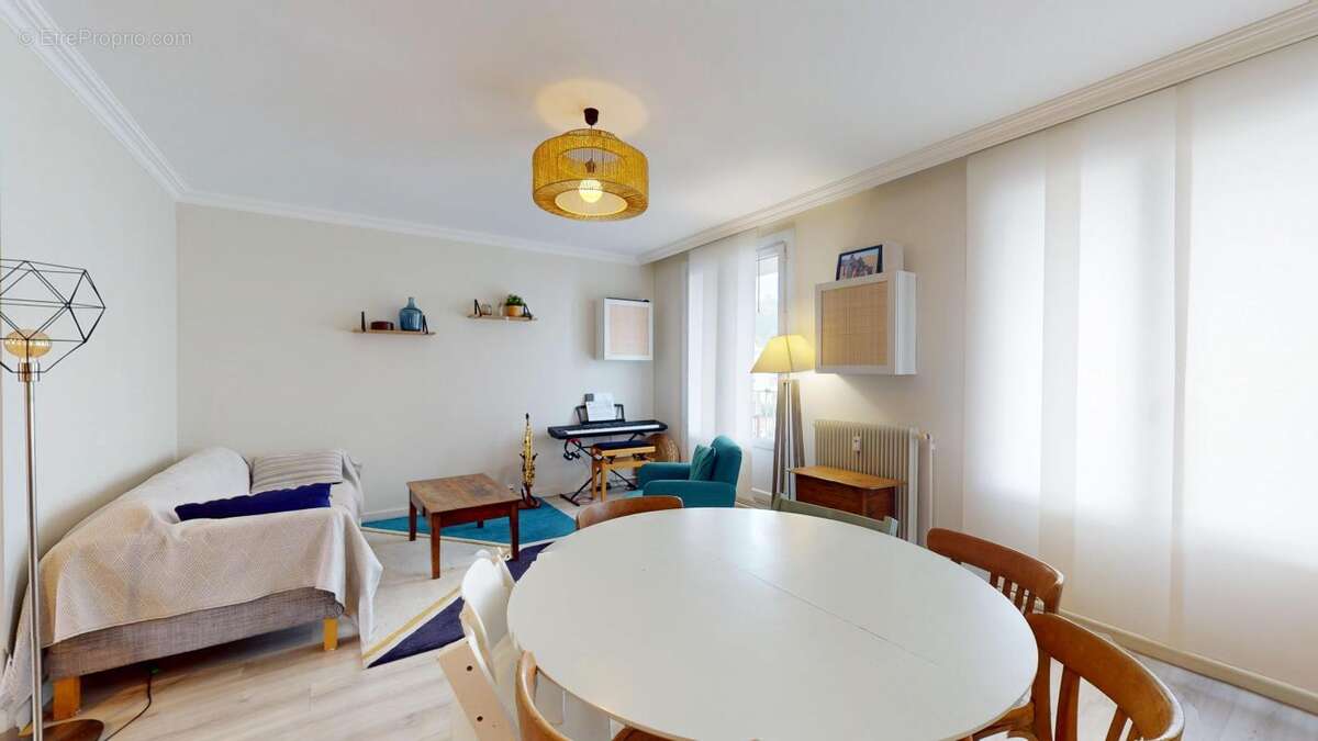 Appartement à CALUIRE-ET-CUIRE