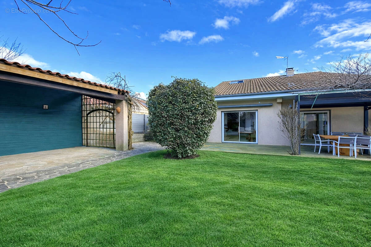 Maison à COURNON-D'AUVERGNE
