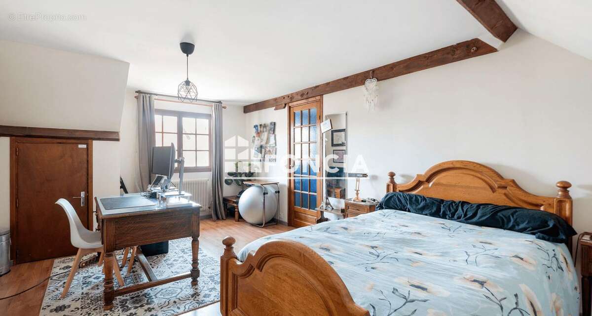 Maison à CHEVILLY-LARUE