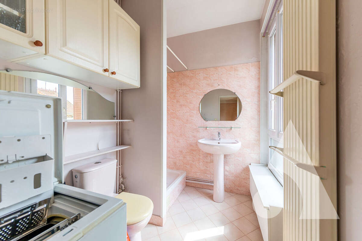 Appartement à CORBEIL-ESSONNES