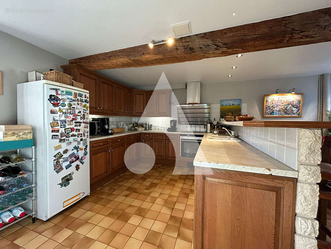 Maison à SAINT-GERMAIN-SOUS-DOUE