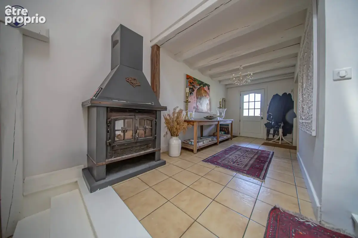 Coup de cœur ! Maison de charme avec terrasse, grand jardin et dépendance - photo 5