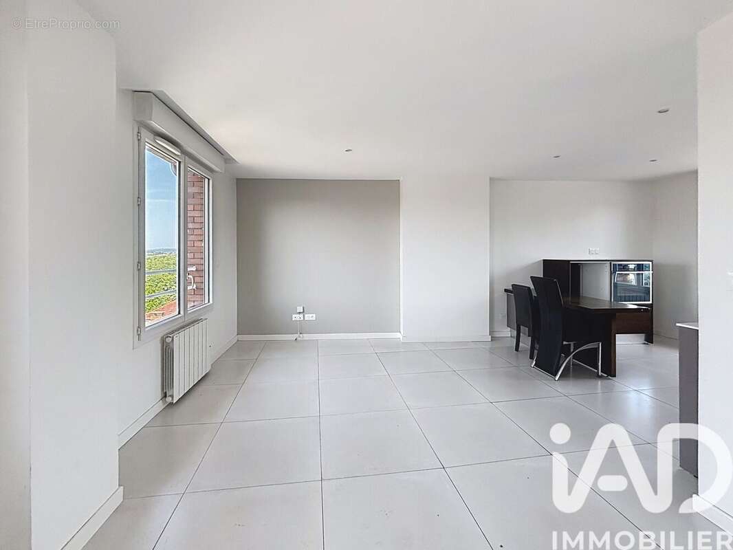 Photo 4 - Appartement à MERY-SUR-OISE