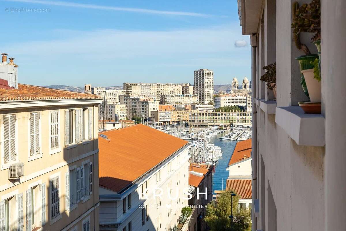 Appartement à MARSEILLE-7E