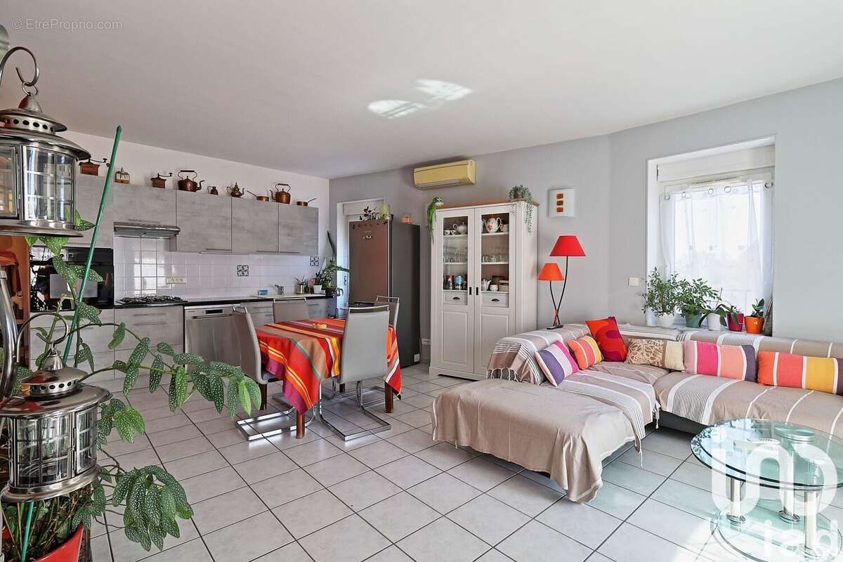 Photo 2 - Appartement à LATOUR-BAS-ELNE