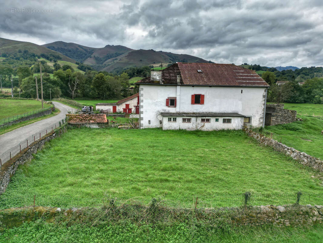 Maison à SAINT-JEAN-PIED-DE-PORT