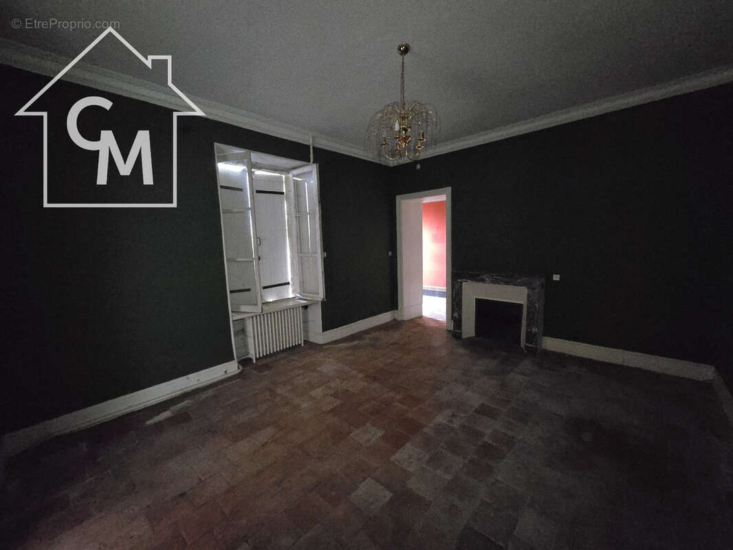 Maison à LESIGNY